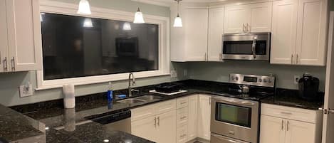 Microwave, oven, stovetop, dishwasher