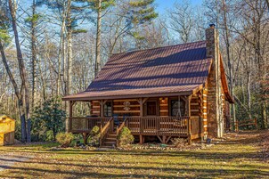 Cabin, 2 Bedrooms | Exterior