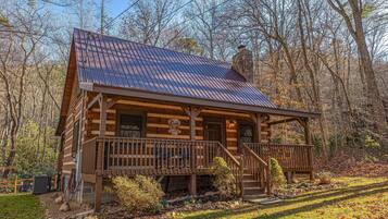 Cabin, 2 Bedrooms | Exterior