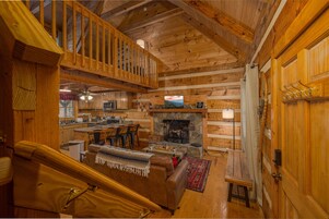 Cabin, 2 Bedrooms | 2 bedrooms, free WiFi