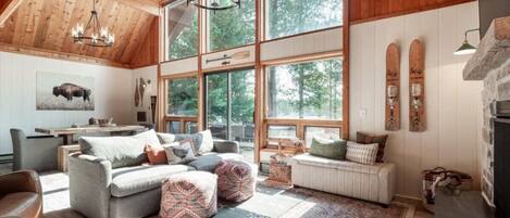 Télévision, baby-foot