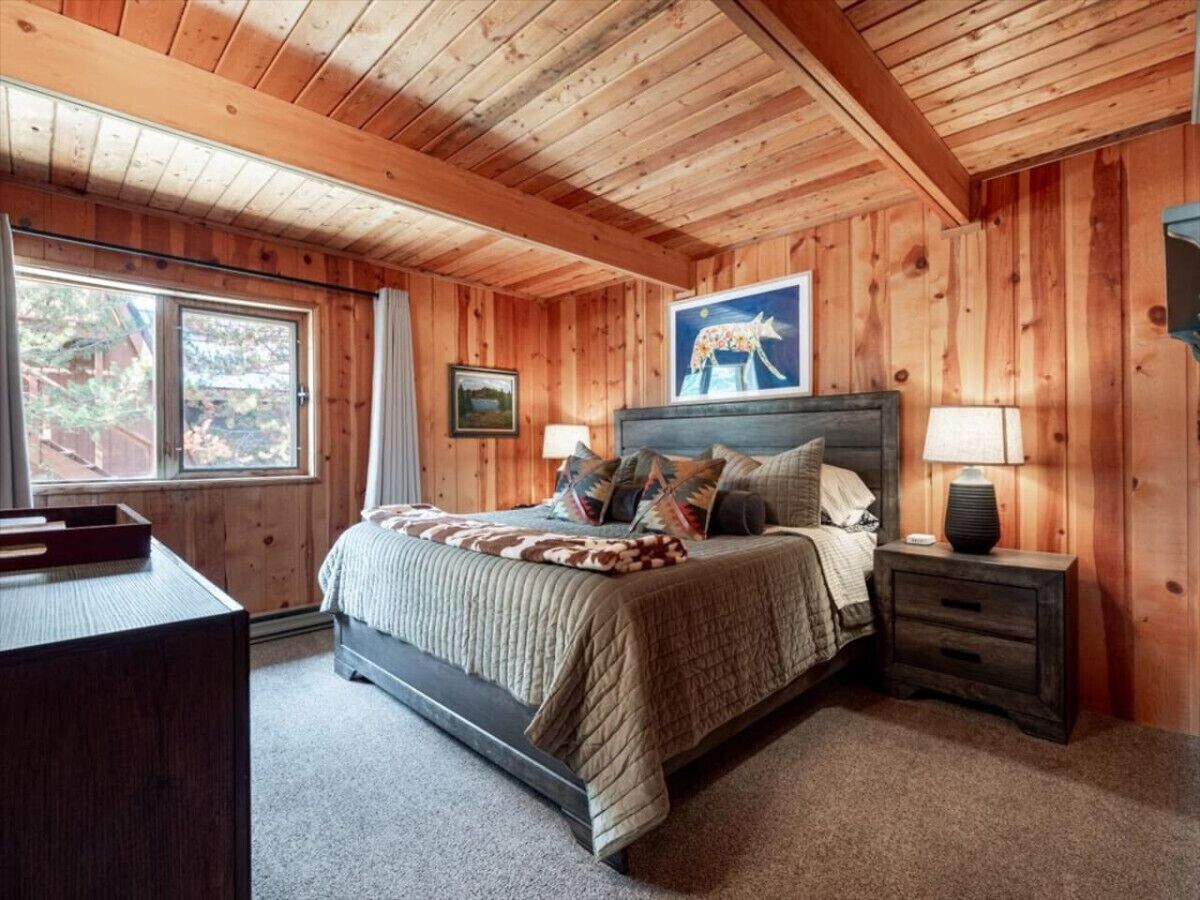 3 間睡房、可攜式嬰兒床、Wi-Fi、床單