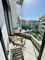 Premium-huoneisto, kaupunkinäköala | Terassi/patio