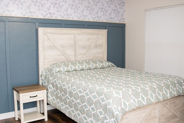 Room - Cozy and Spacious Town Home Near Hospitals and Interstate (Tallahassee)