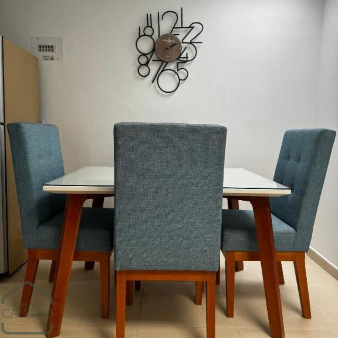 Gallery Apartment | Ruang makan