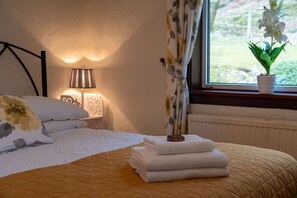 3 camere, Wi-Fi, lenzuola