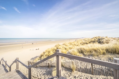 Apartment in Nieuwpoort by the Beach