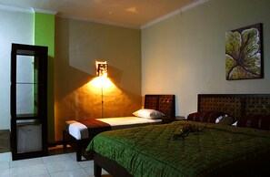 Signature Suite | 2 bedrooms, bed sheets