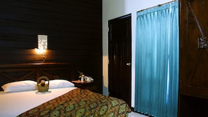 Deluxe Single Room | Bed sheets - Klungkung Tower Hotel (Klungkung)