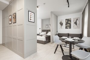 Soundproofing, iron/ironing board, free WiFi - Apartamenty L11 (Poznan)