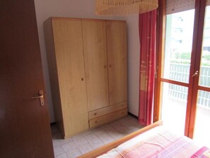 Apartment, 1 Bedroom | 2 bedrooms