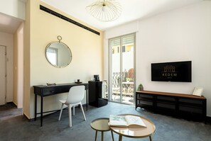 Deluxe Studio | Minibar, free WiFi