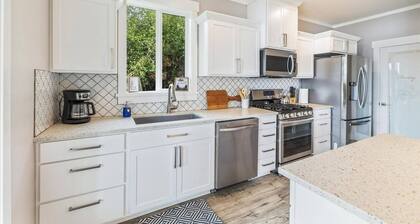 Family Retreat with lake access and stunning views