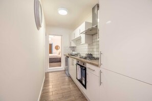 Fridge, oven, dishwasher, toaster