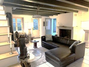 Books, music library