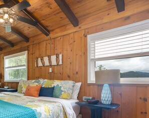 3 bedrooms, desk, iron/ironing board, travel cot