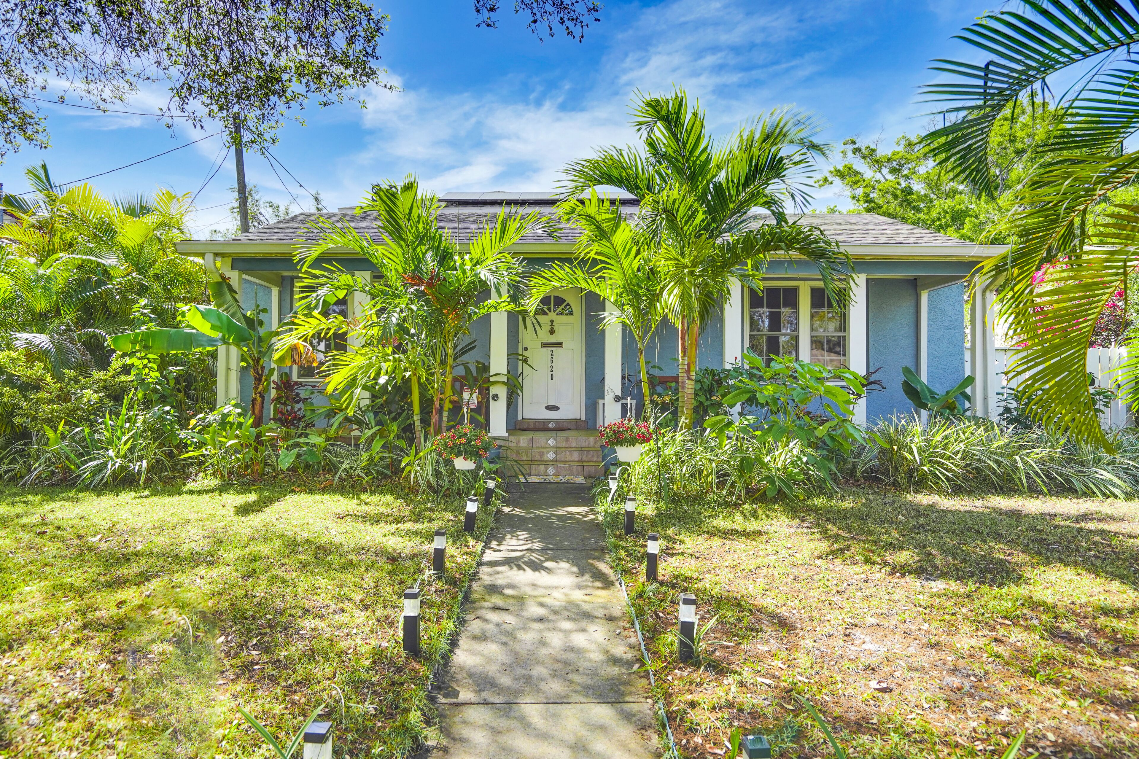 St. Petersburg historic Woodlawn district 3Bedroom 4Bathroom