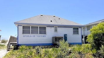 Spoils of Victory - Street View