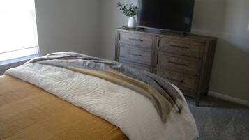 3 chambres, fer et planche à repasser, lit de bébé portatif, Wi-Fi