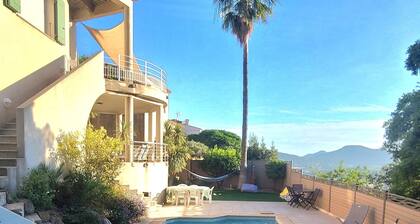 NouveautĂš : Maison entiĂšre avec Piscine, Collines, Proche Centre Ville, Plages.