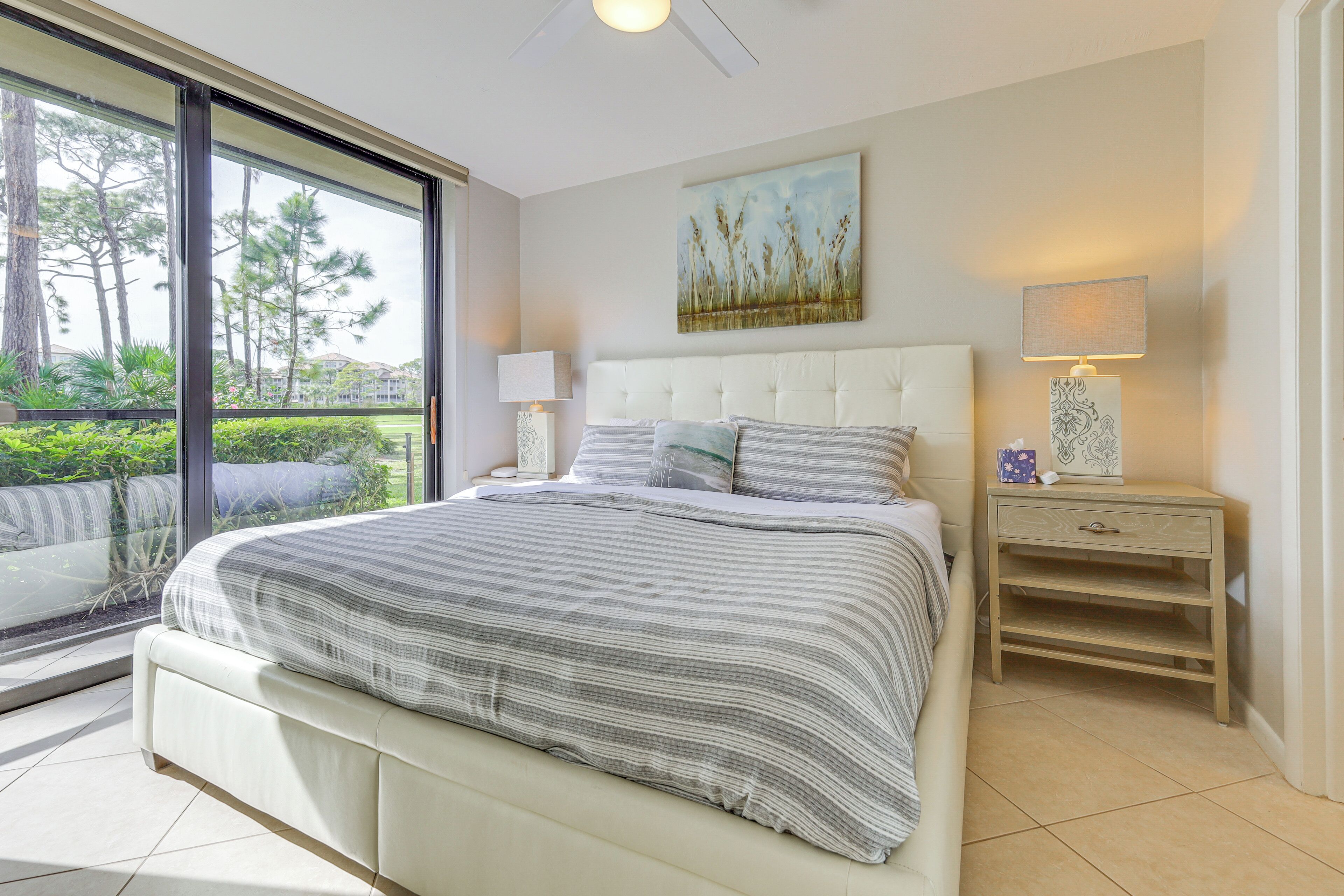 Apartment (1 Bedroom) | Interior