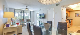 Bonita Springs Escape w/ Community Pool + Hot Tub!