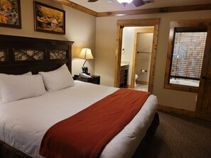 1 dormitori, planxa i posts de planxar, wifi i roba de llit 