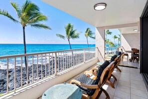 Condo, 3 Bedrooms | Property grounds