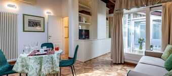 Villa Bottrigari  Terrace Spa Bath Apartment