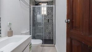 Hair dryer, towels - Sintra Retreat Residences III by LovelyStay (Sintra)