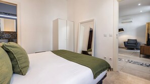 4 bedrooms, iron/ironing board, free WiFi, bed sheets - Sintra Retreat Residences III by LovelyStay (Sintra)