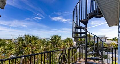 ༄ Coastal Cove on Anna Maria Island ༄