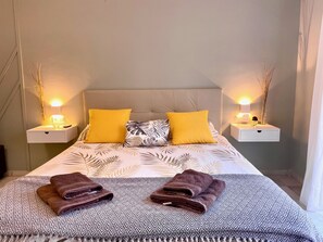1 chambre, fer et planche à repasser, Wi-Fi, literie fournie
