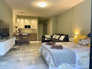 1 bedroom, iron/ironing board, WiFi, bed sheets