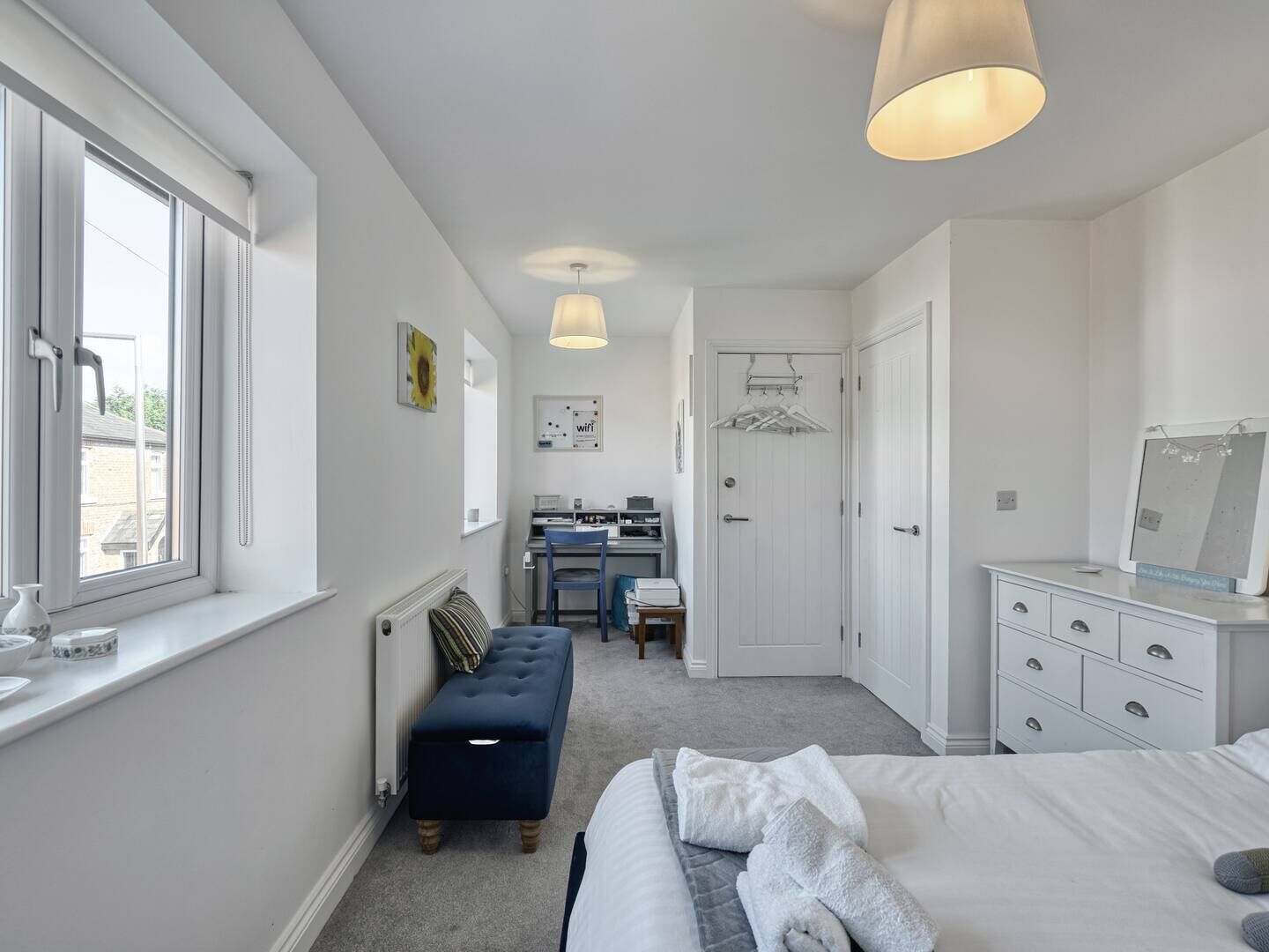 3 bedrooms, iron/ironing board, free WiFi, bed sheets