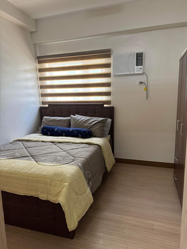 1 bedroom, WiFi, bed sheets