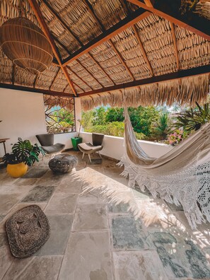 Deluxe Suite, 1 Queen Bed with Sofa bed, Patio, Garden View | Terrace/patio