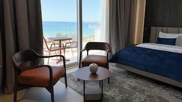 Ropa de cama de alta calidad, colchones Select Comfort y minibar