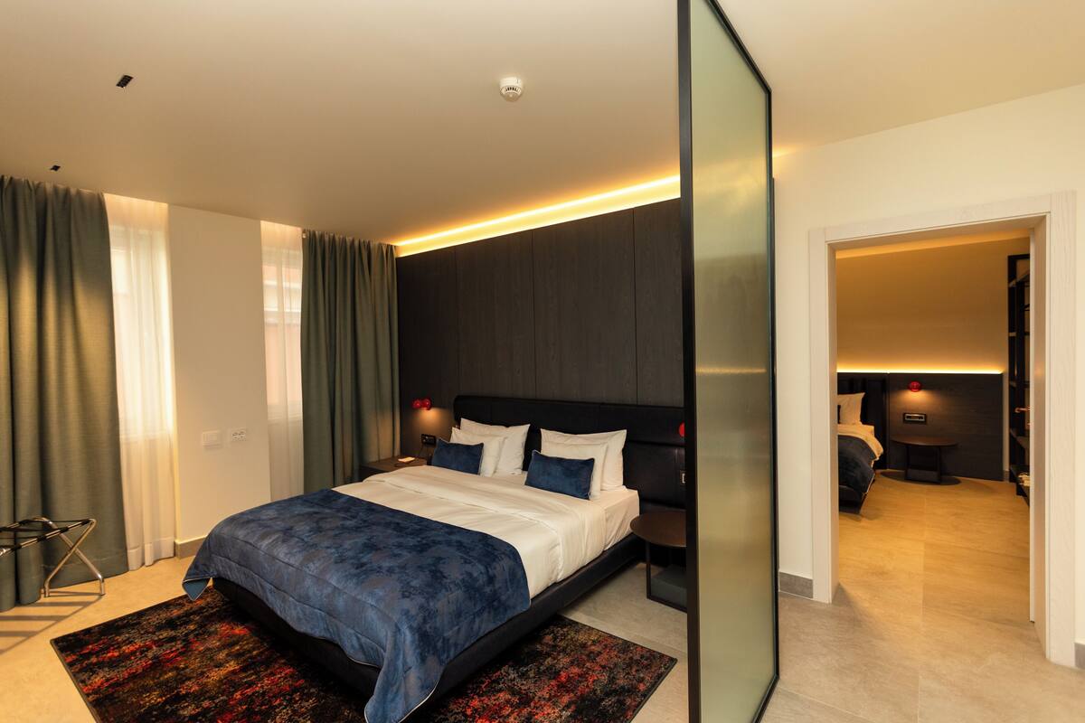 Premium bedding, Select Comfort beds, minibar, in-room safe