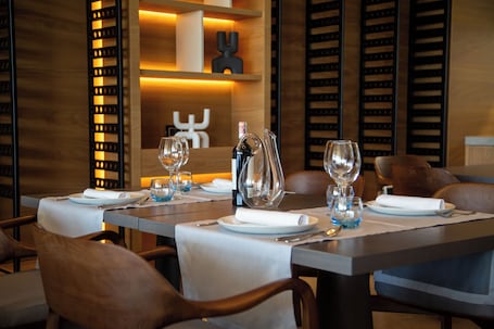 Restaurante. Abi's Hotel & SPA Vlore