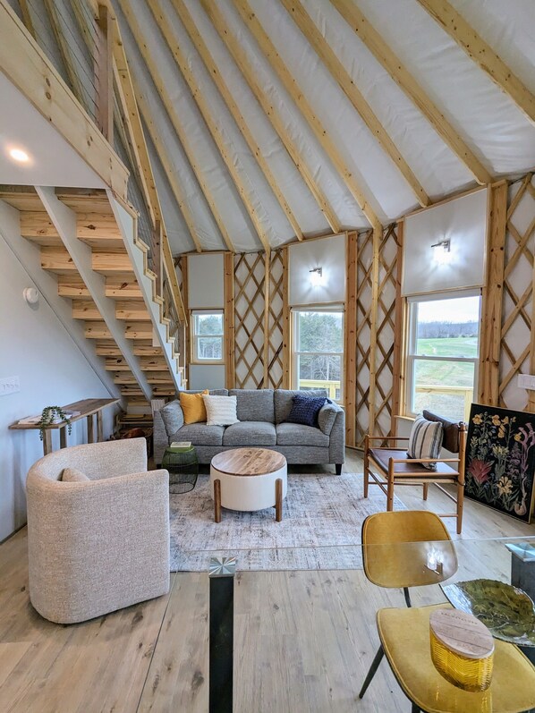 Una Smart TV, libros