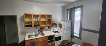 Studio Close to MTU, Houghton, Keweenaw, Dining, on the Trail & Full Amenities