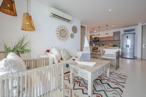 Living area - Palmetto Beach- Floor 28 & Sea View - Hot Water (Cartagena de Indias)