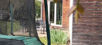 Le Refuge aux Papillons : Maison Chaleureuse à L'esprit Refuge Moderne