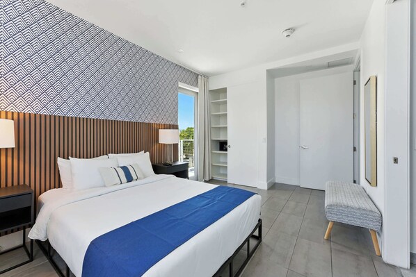 2 bedrooms, iron/ironing board, travel cot, WiFi