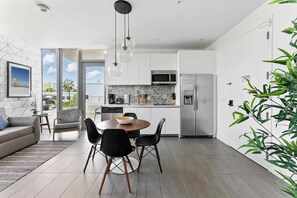 Fridge, microwave, stovetop, dishwasher - Elegant SoBe 2 Bedroom Apartment (Miami Beach)