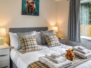 3 bedrooms, free WiFi, bed sheets