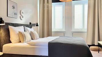 2 bedrooms, desk, iron/ironing board, free WiFi