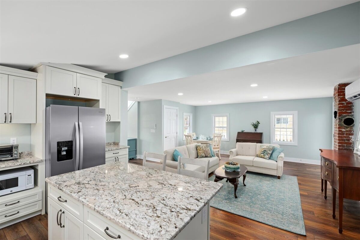 Cozy 3-bedroom house in Historic Milton - Walk to Milton Theatre and Restaurants