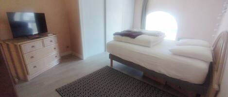 1 Schlafzimmer, WLAN, Bettwäsche